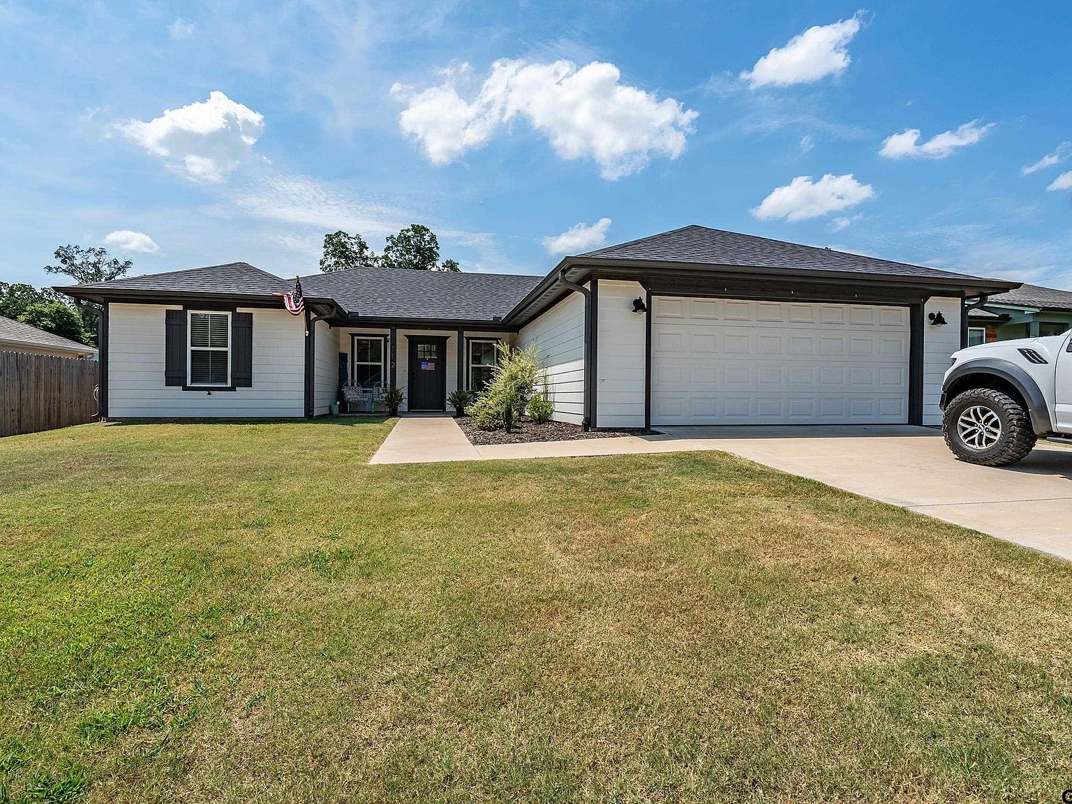 112 Brenlind Ln Mineola, TX 75773 - Thumbnail 2