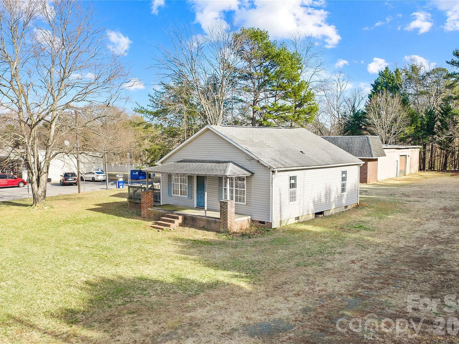 2195 Charlotte Hwy Mooresville, NC 28117 - Thumbnail 2