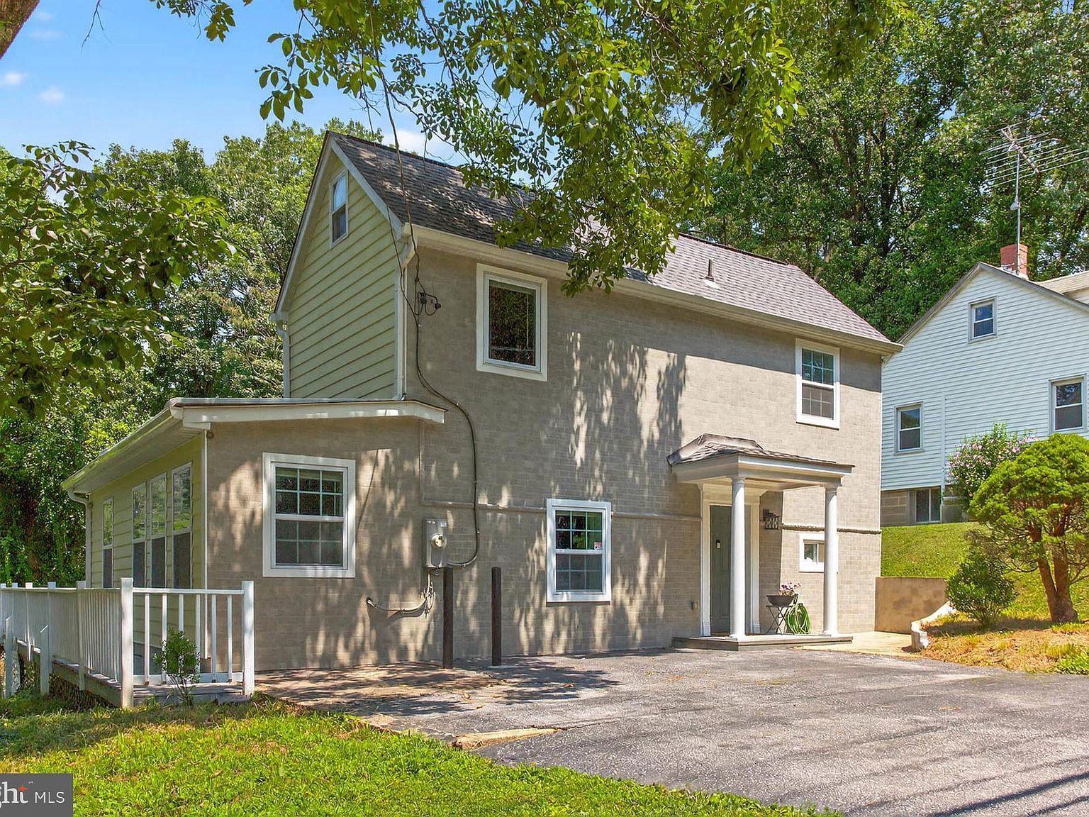 11920 Frederick Rd Ellicott City, MD 21042 - Thumbnail 2