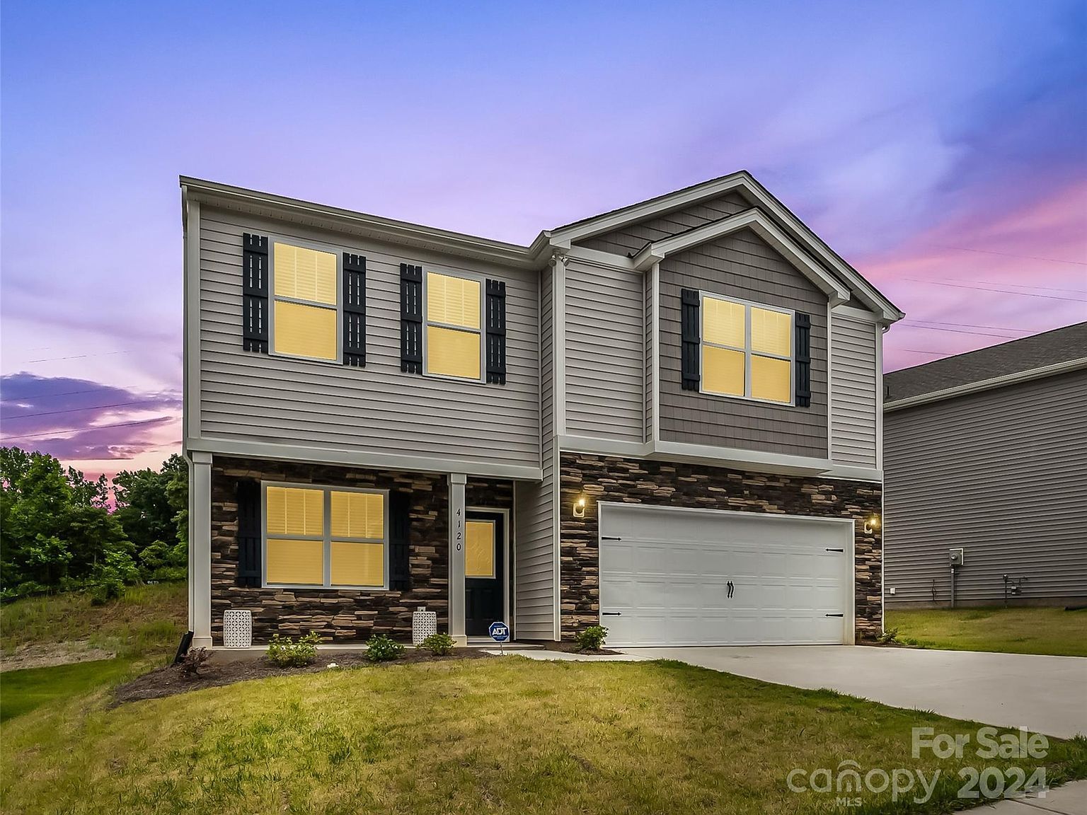 4120 Village Blvd NW Conover, NC 28613 - Thumbnail 2