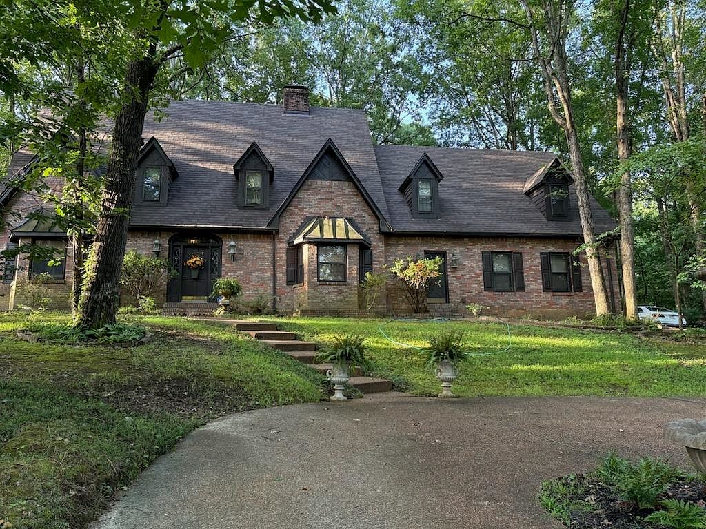 8181 Meadow Glen Dr Germantown, TN 38138 - Thumbnail 2