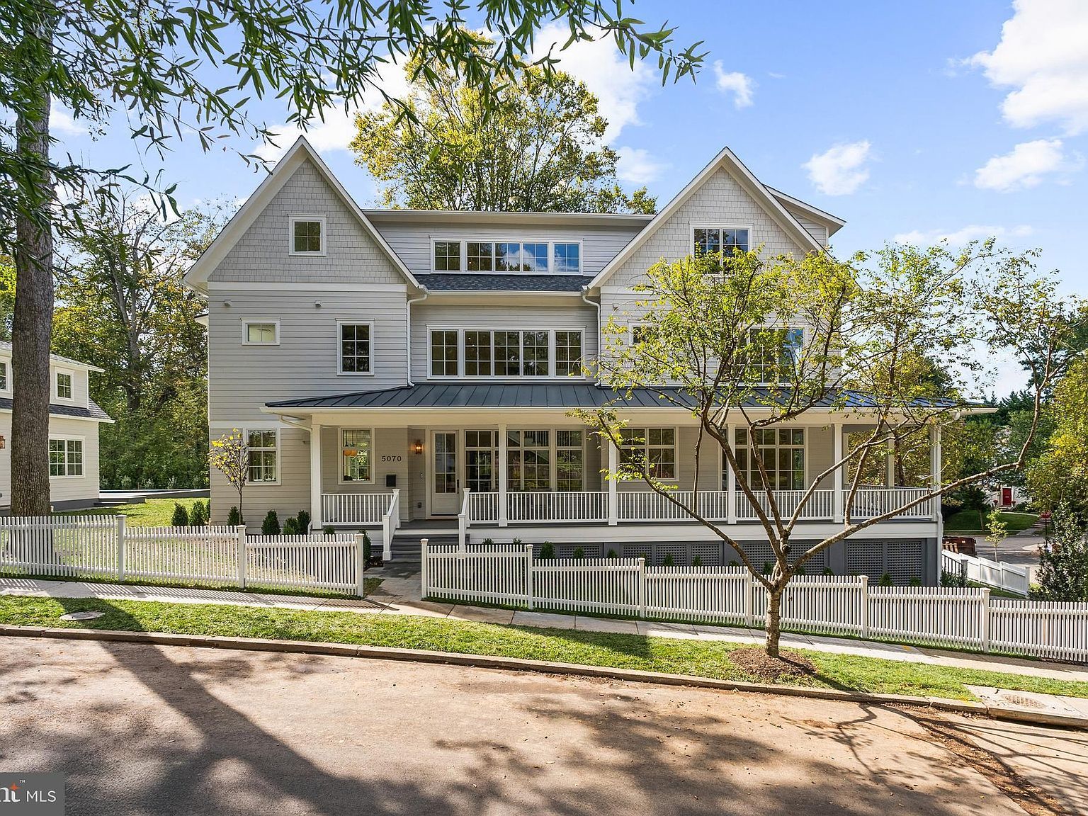 5070 Millwood Ln NW Washington, DC 20016 - Thumbnail 2