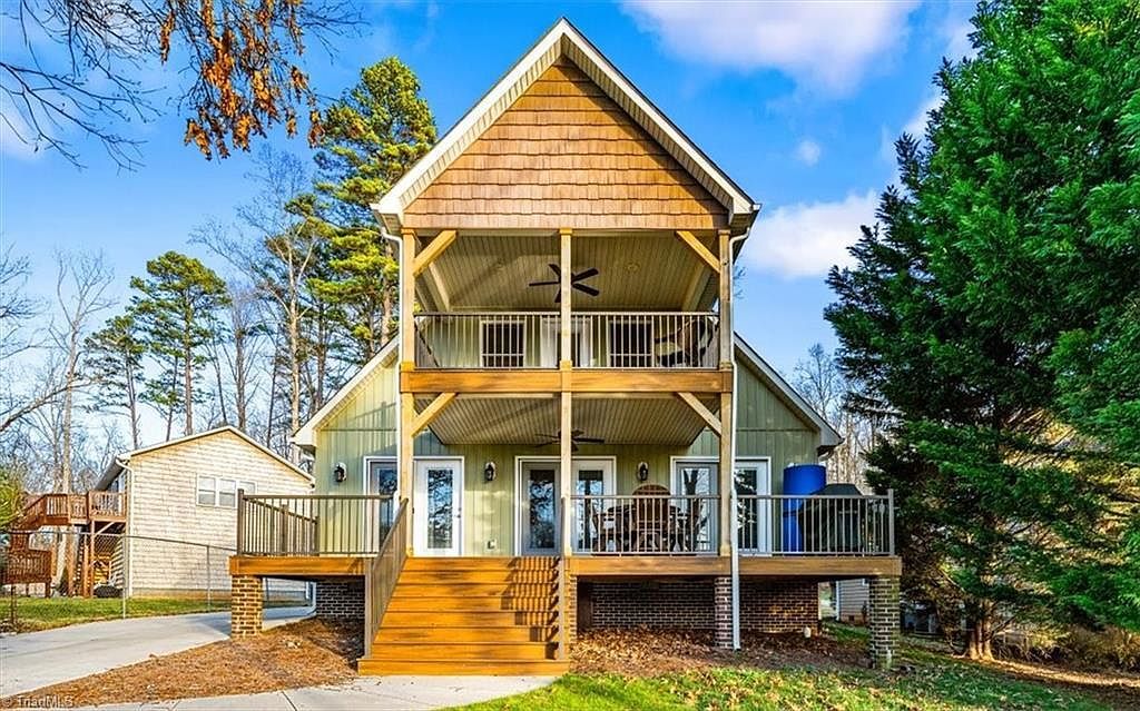 381 Capistrano Shores Blvd Lexington, NC 27292 - Thumbnail 2