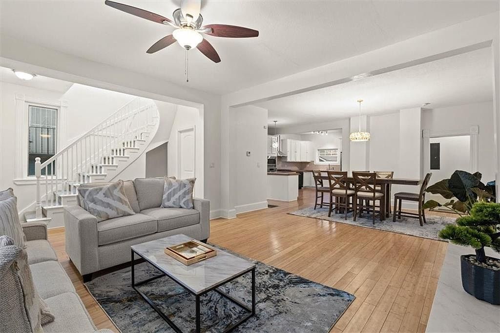 1906 Missouri Ave Kansas City, MO 64124 - Thumbnail 2