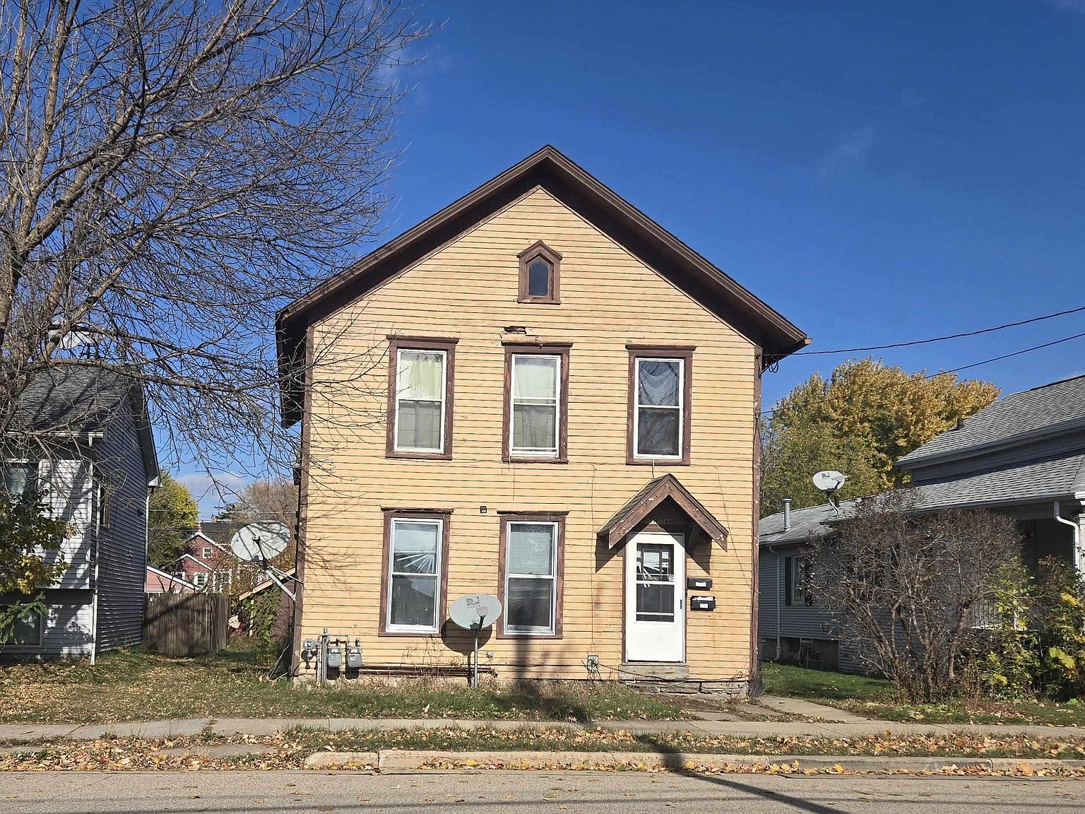 538 Ceape Ave Oshkosh, WI 54901 | Multi Family