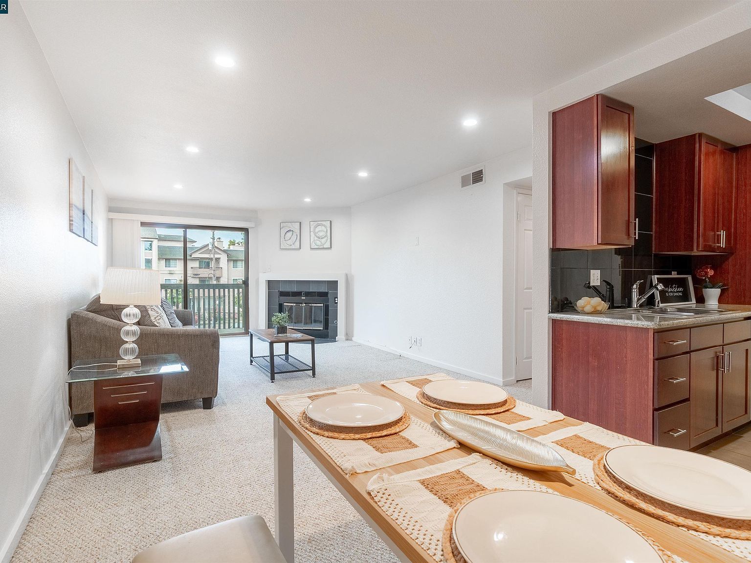 1315 A St APT 206 Hayward, CA 94541, 94541