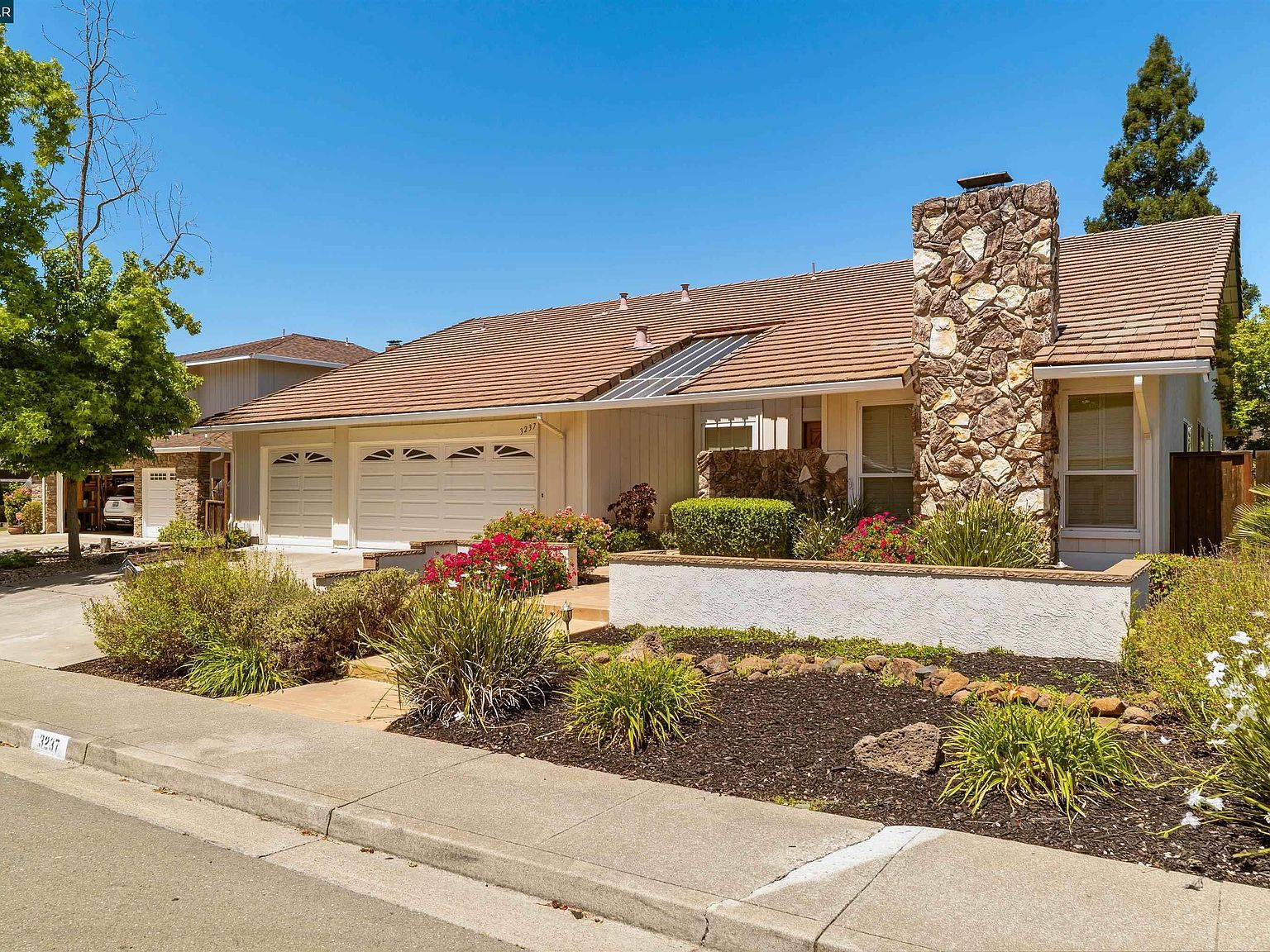3237 Vera Cruz Dr San Ramon, CA 94583, 94583