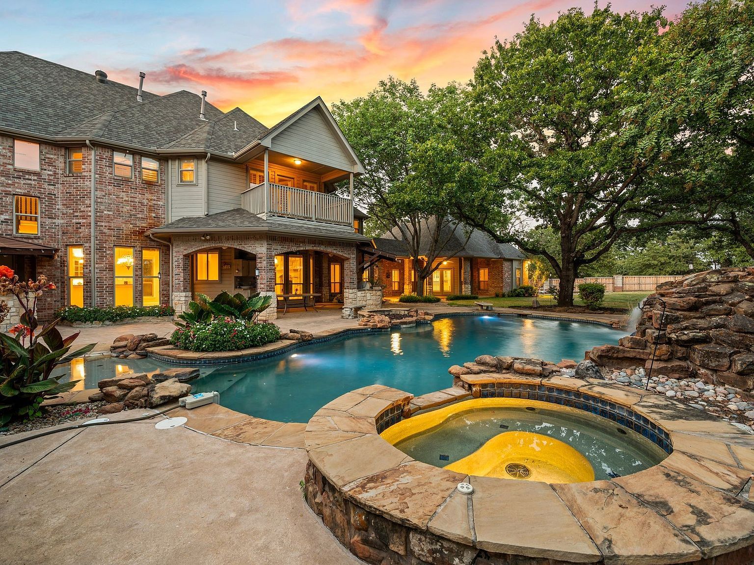 415 Marshall Rd Southlake, TX 76092 - Thumbnail 2