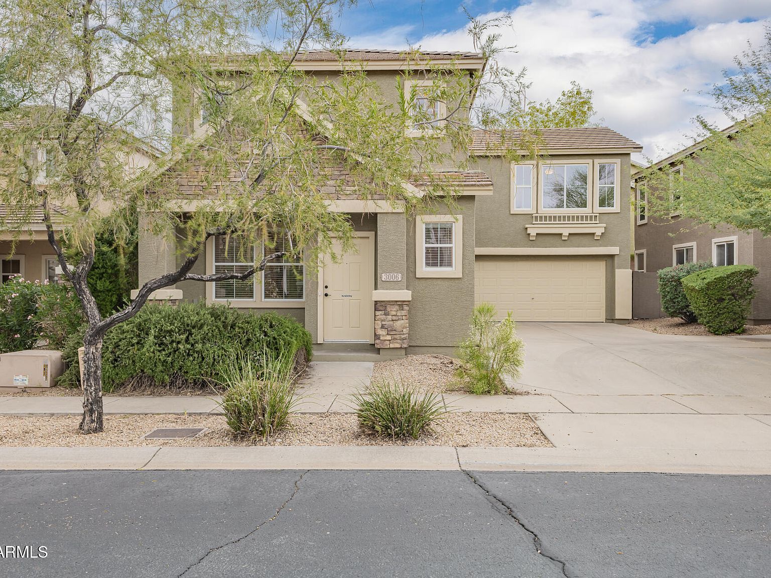 3006 W Ferruccio Pl Phoenix, AZ 85086 - Thumbnail 2