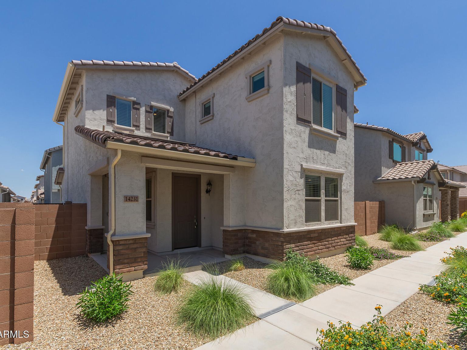 14231 W Bronco Trl Surprise, AZ 85387 - Thumbnail 2