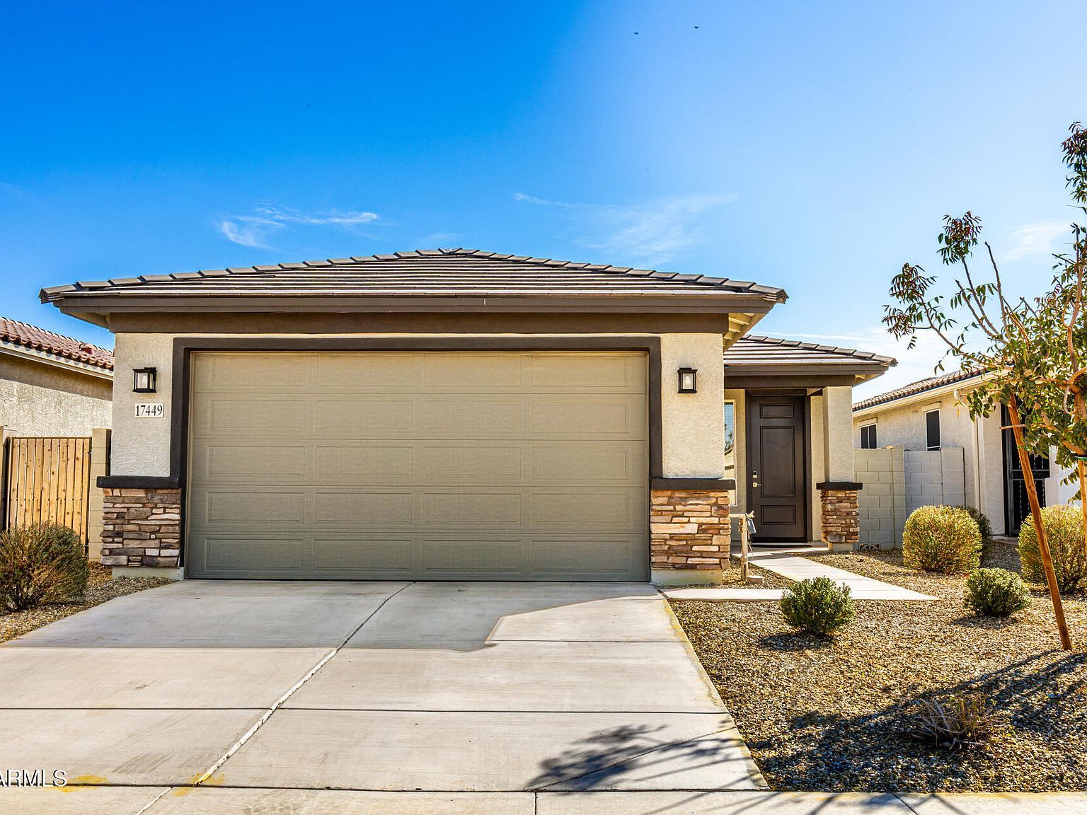 17449 W Via De Luna Dr Surprise, AZ 85387 - Thumbnail 2