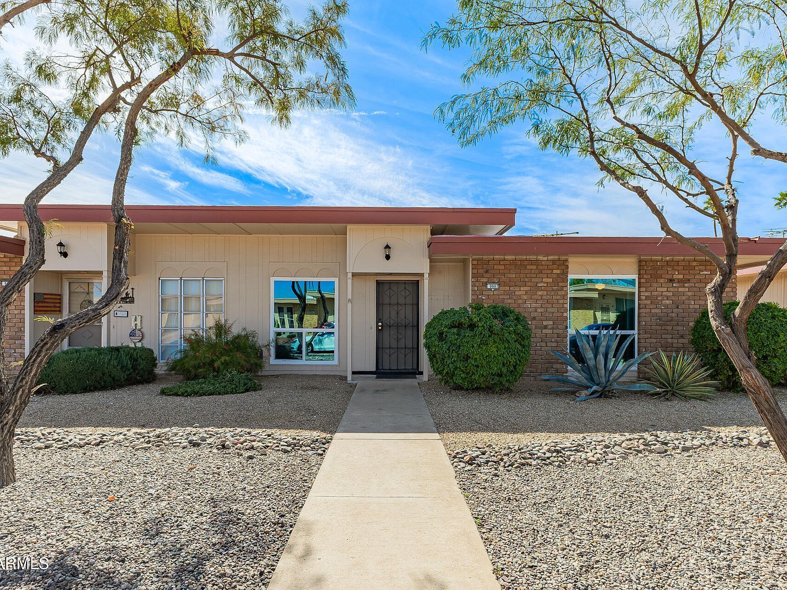 9907 W Cedar Dr Sun City, AZ 85351 - Thumbnail 2