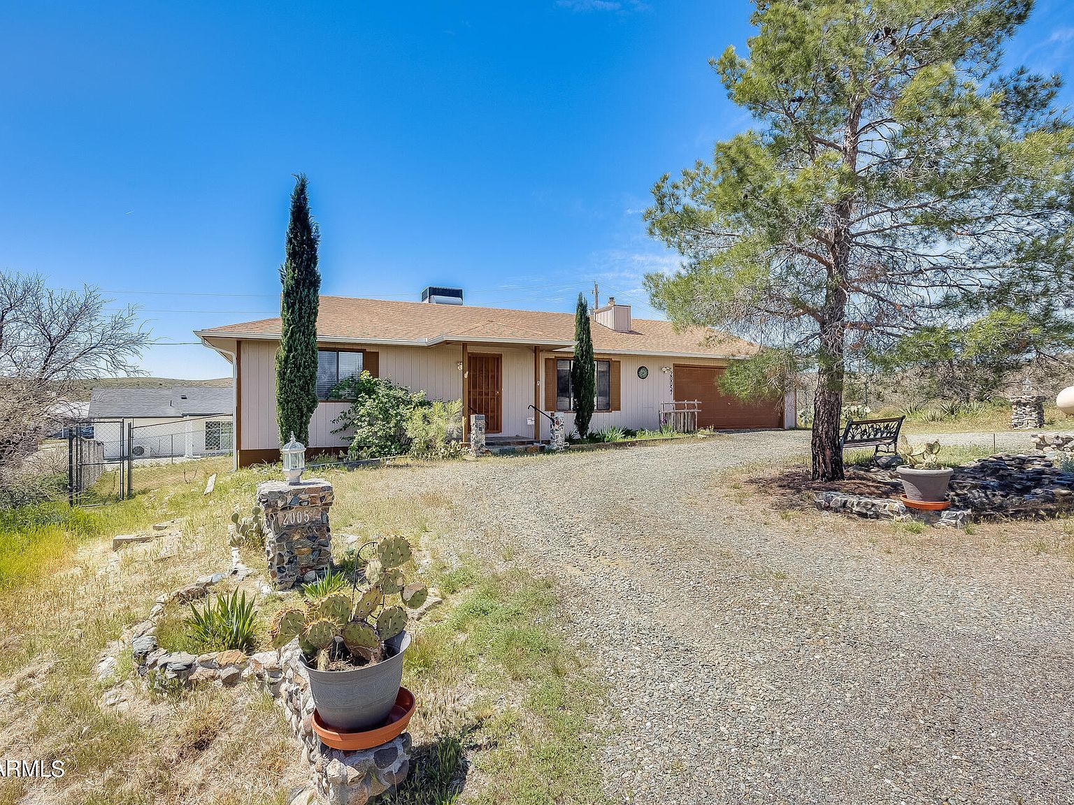 20057 E Club Ln Mayer, AZ 86333 - Thumbnail 2