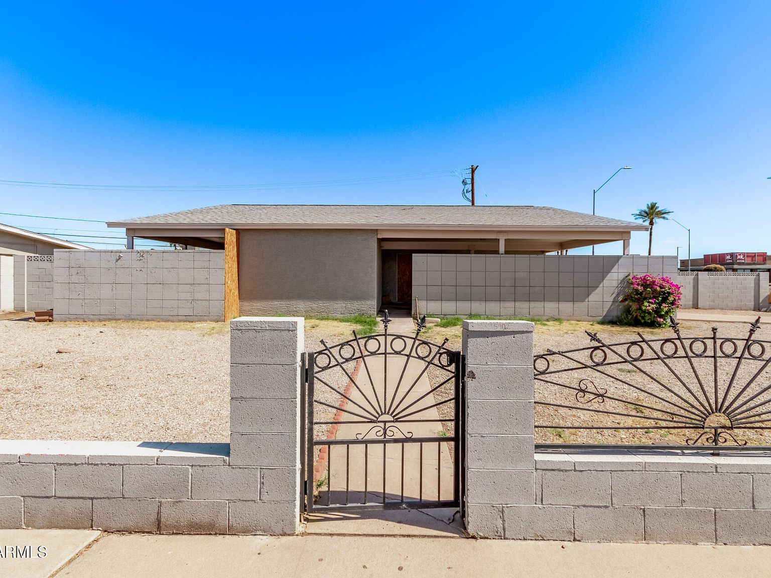 5902 W Orange Dr Glendale, AZ 85301 - Thumbnail 2