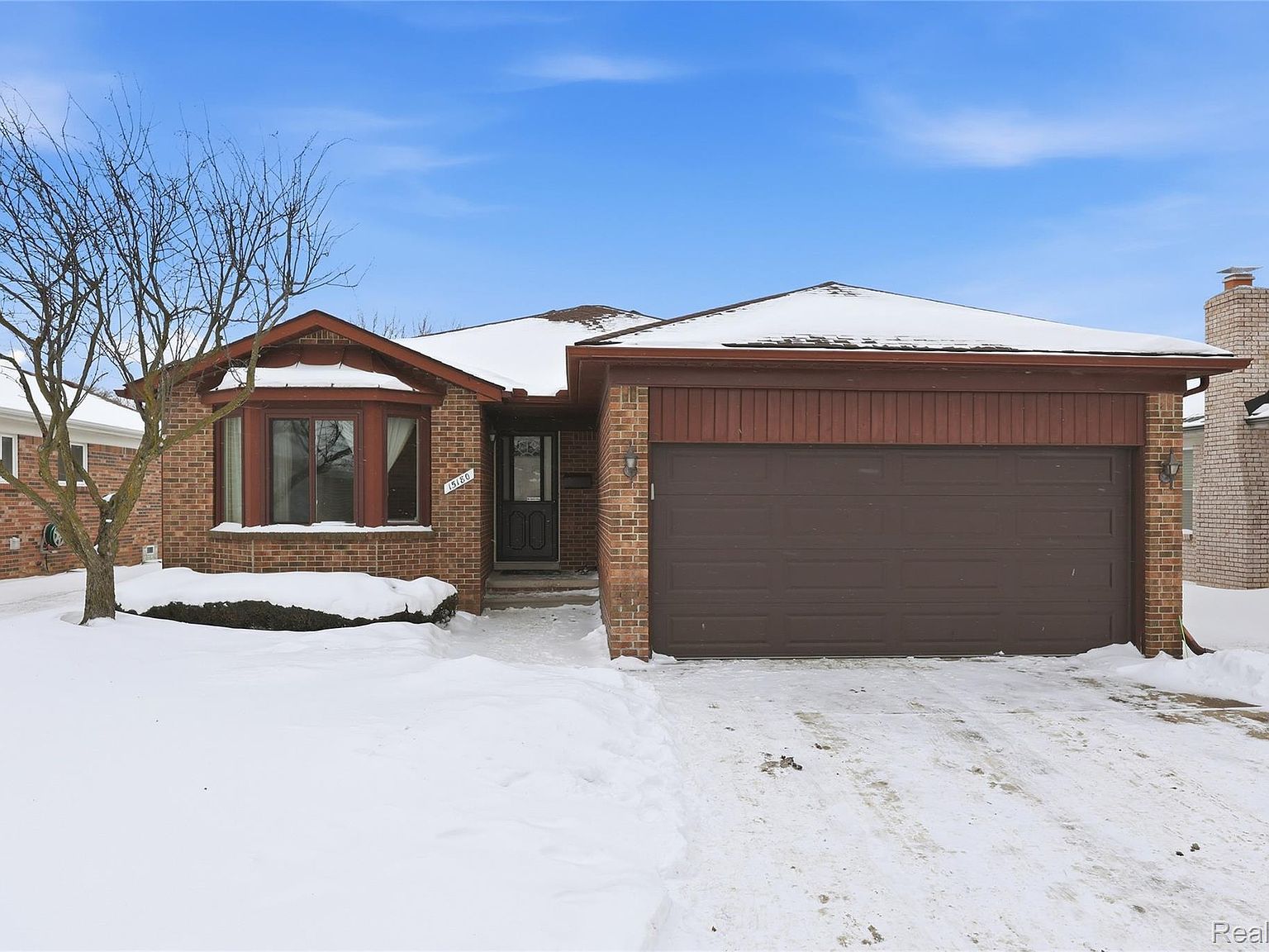 15180 Raphael Ter Warren, MI 48088 - Thumbnail 2