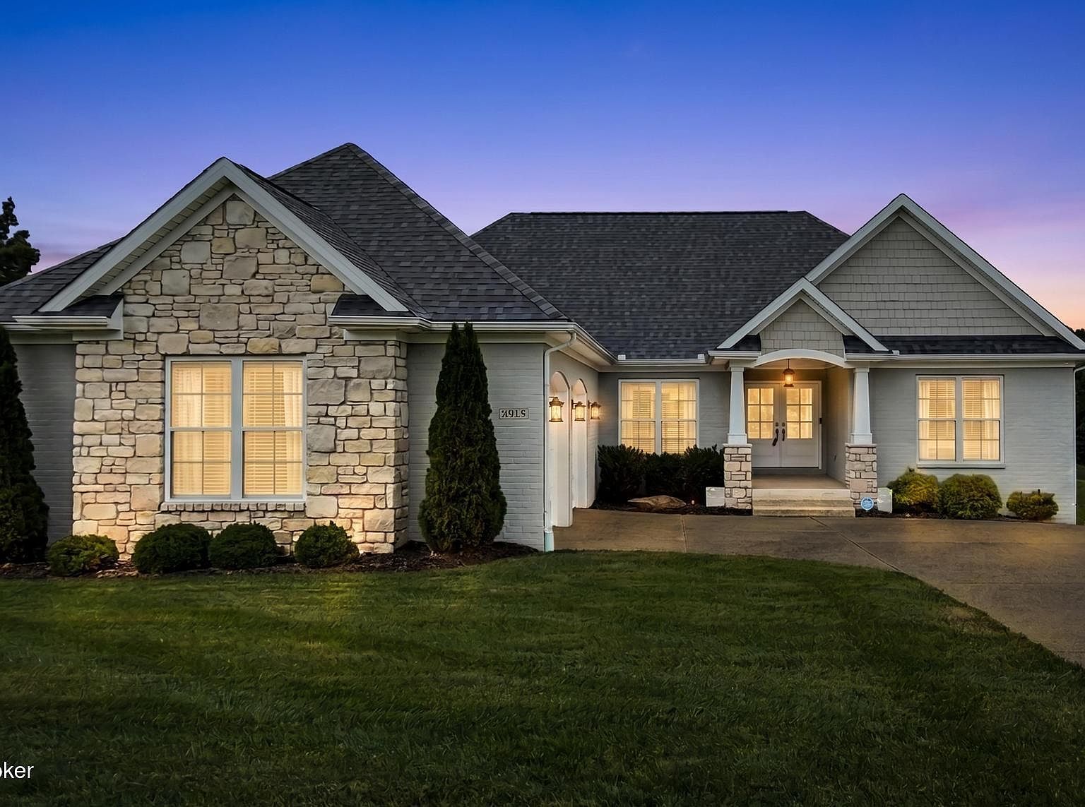 4815 Saddle Bend Way Louisville, KY 40299 | Single Family