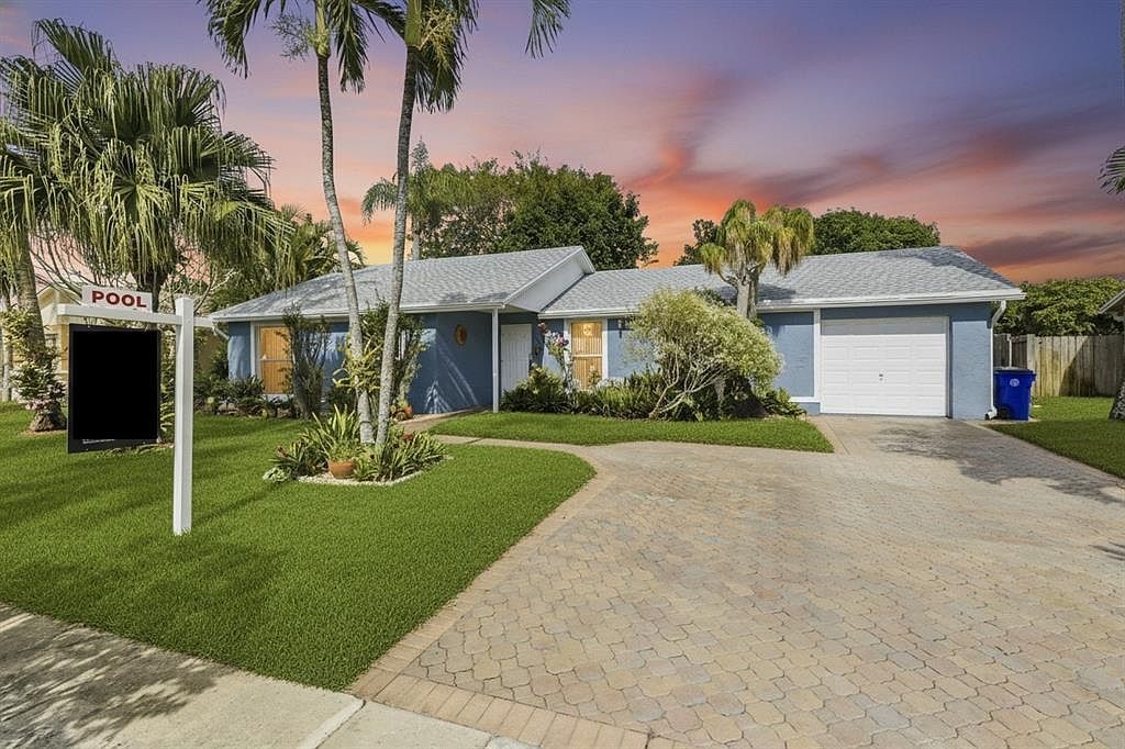 5551 SW 8th St Margate, FL 33068 - Thumbnail 2