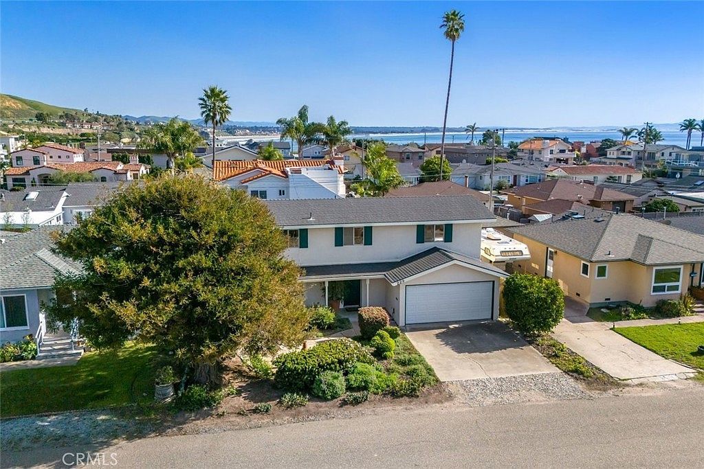 229 Pier Ave Pismo Beach, CA 93449 - Thumbnail 2