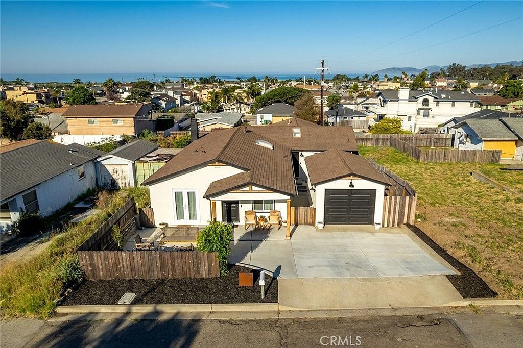 363 N 5th St Grover Beach, CA 93433 - Thumbnail 2