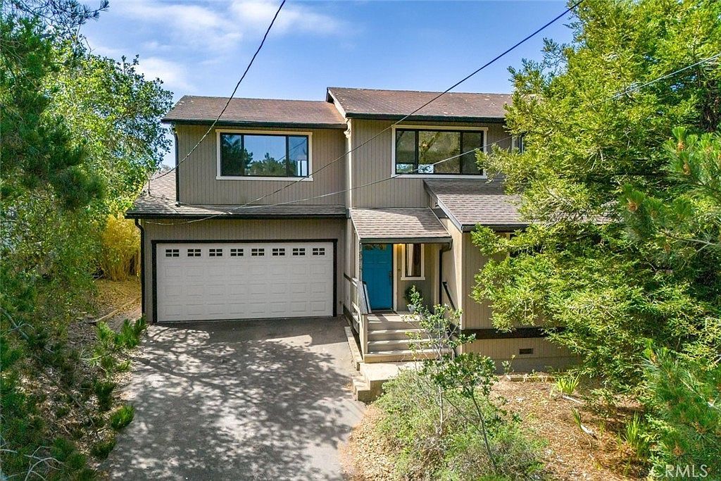 1875 Chester Ln Cambria, CA 93428 - Thumbnail 2