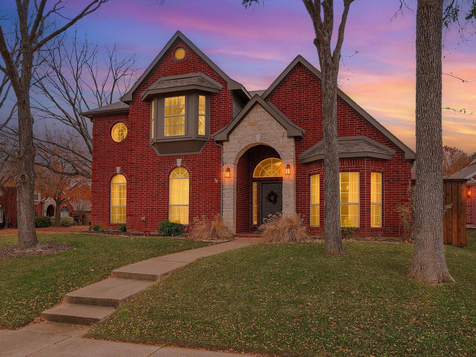 2801 Holly Leaf Ln Flower Mound, TX 75022 - Thumbnail 2