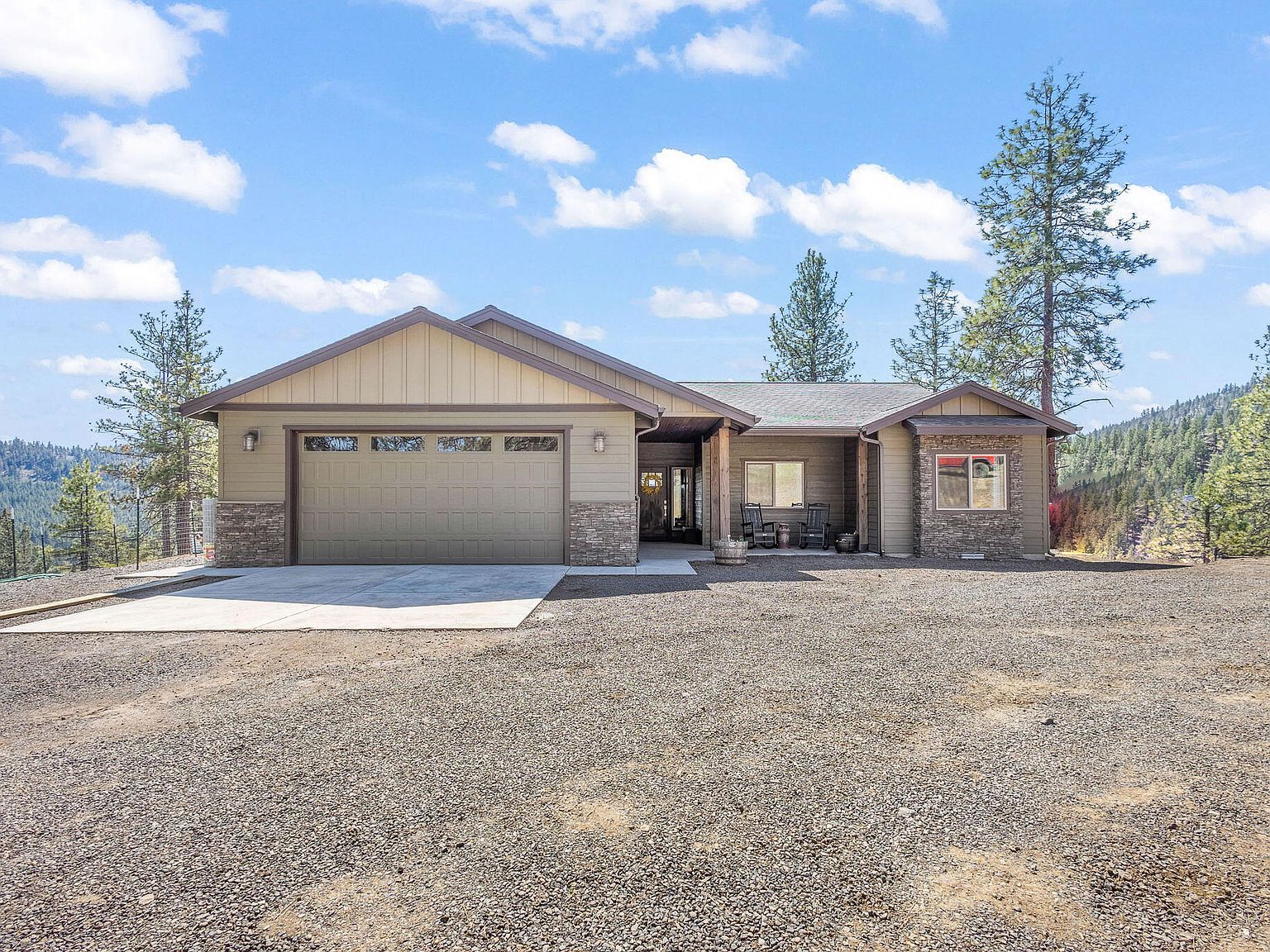8425 NE Mill Creek Rd Prineville, OR 97754 - Thumbnail 2