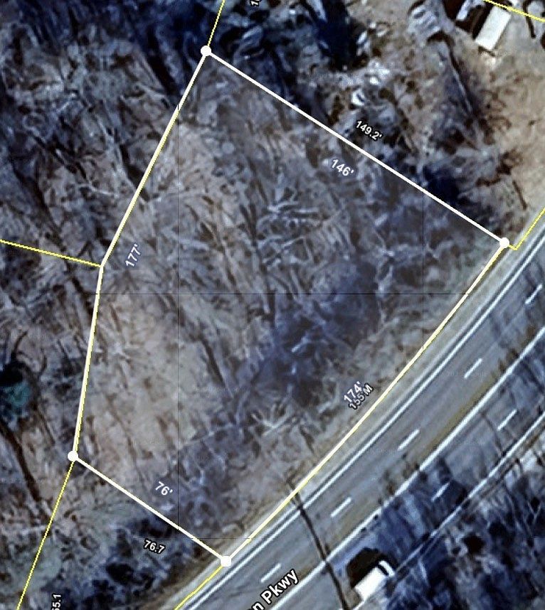 1 Donelson Pkwy Dover, TN 37058 - Thumbnail 2