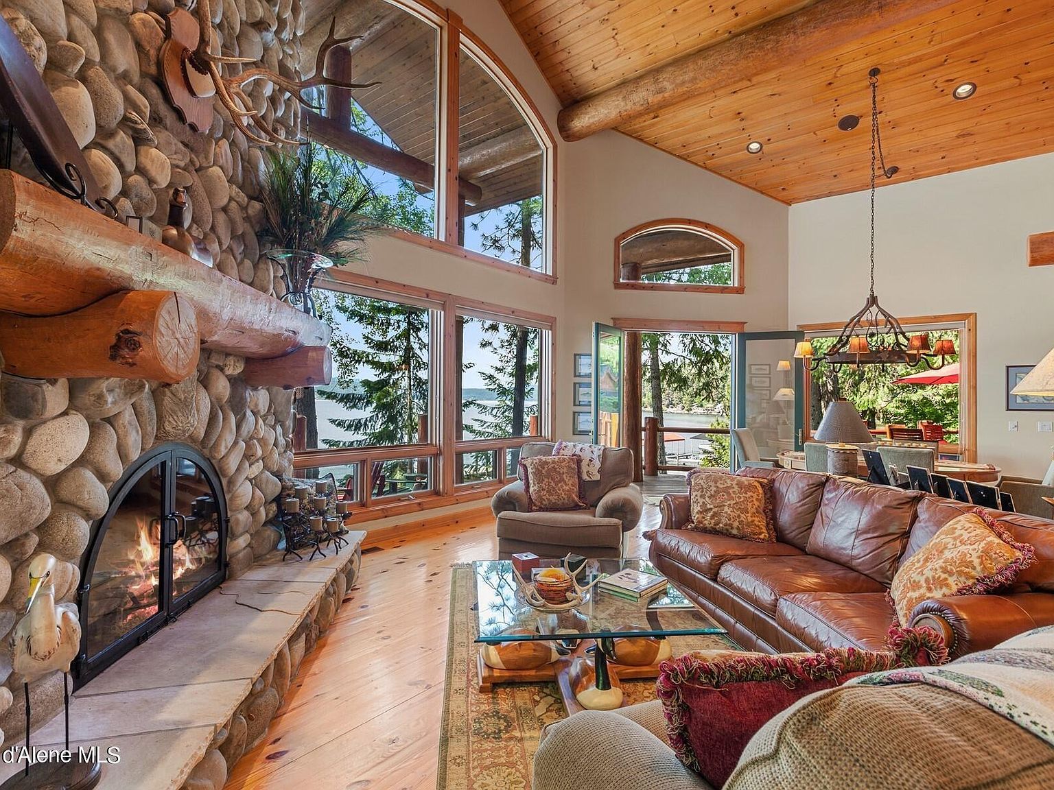 360 E Ganos Ln Coeur D Alene, ID 83833 - Thumbnail 2