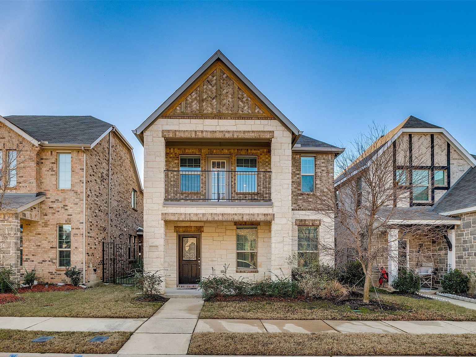 4136 Stockyard Station Ln Sachse, TX 75048 - Thumbnail 2