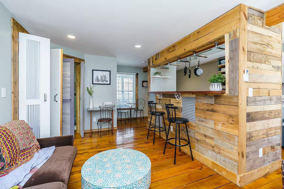 150 Deweese St Lexington, KY 40507 - Thumbnail 2