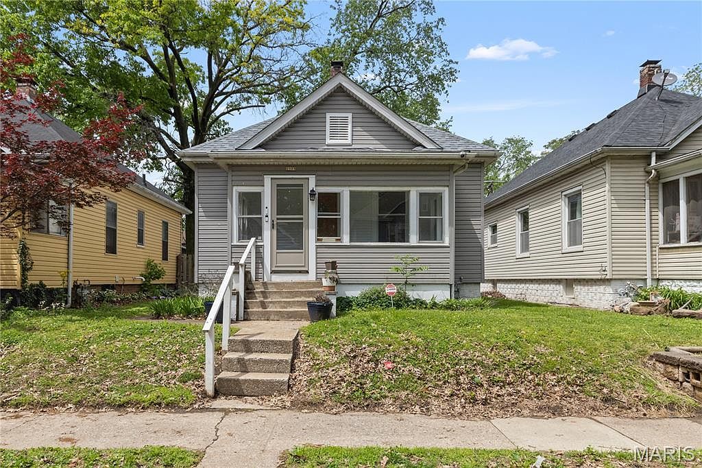 2323 Edison Ave Granite City, IL 62040  | Single Family