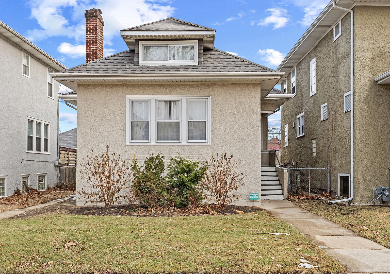 1002 N Humphrey Ave Oak Park, IL 60302 - Thumbnail 2