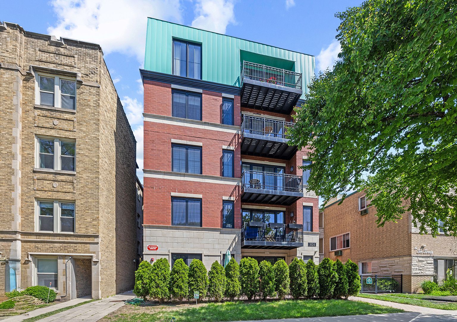 1024 Washington Blvd #301 Oak Park, IL 60302 | Condominium