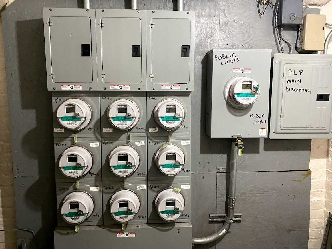 83-24 Dongan Avenue, Queens, NY, USA, Elmhurst, 11373 - Thumbnail 3