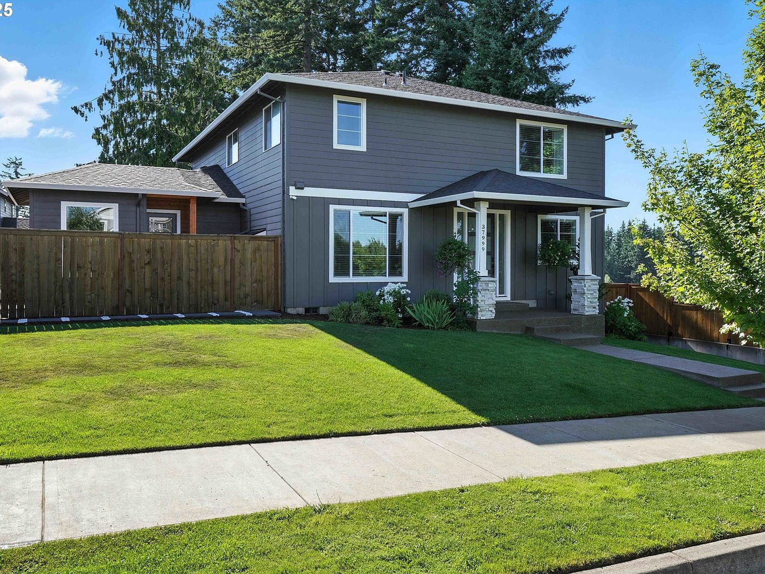 37999 Juniper St Sandy, OR 97055 - Thumbnail 2