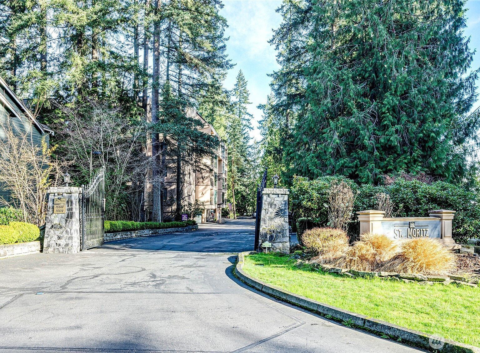 15508 Country Club Dr Unit A16 Bothell, WA 98012 - Thumbnail 2