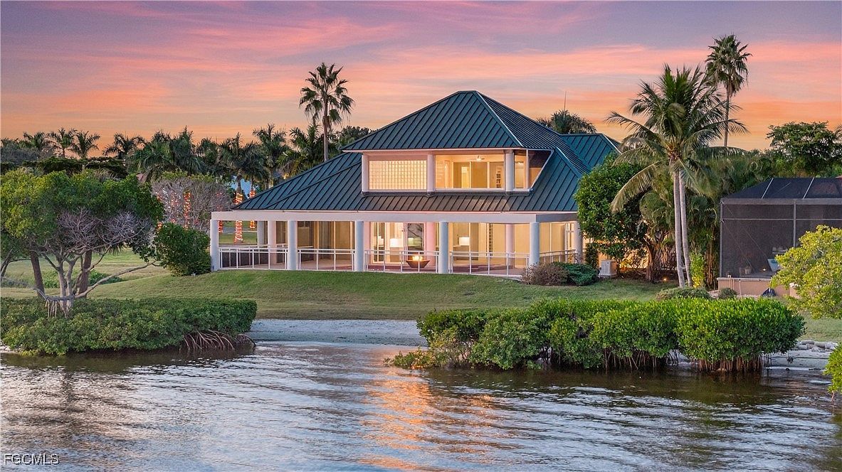 12540 Panasoffkee Dr North Fort Myers, FL 33903 - Thumbnail 2