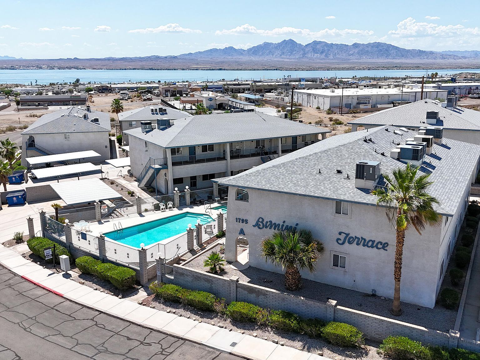 1795 Bimini Ln UNIT B4 Lake Havasu City, AZ 86403 - Thumbnail 2