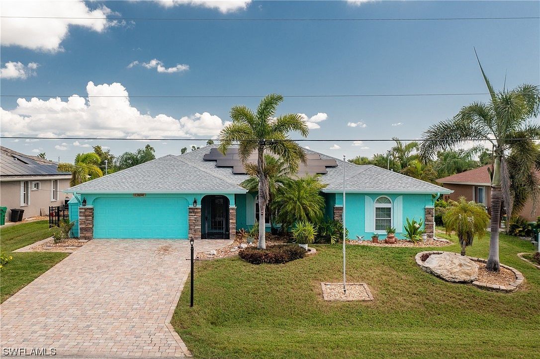 13694 Begonia Cir Pt Charlotte, FL 33981 - Thumbnail 2