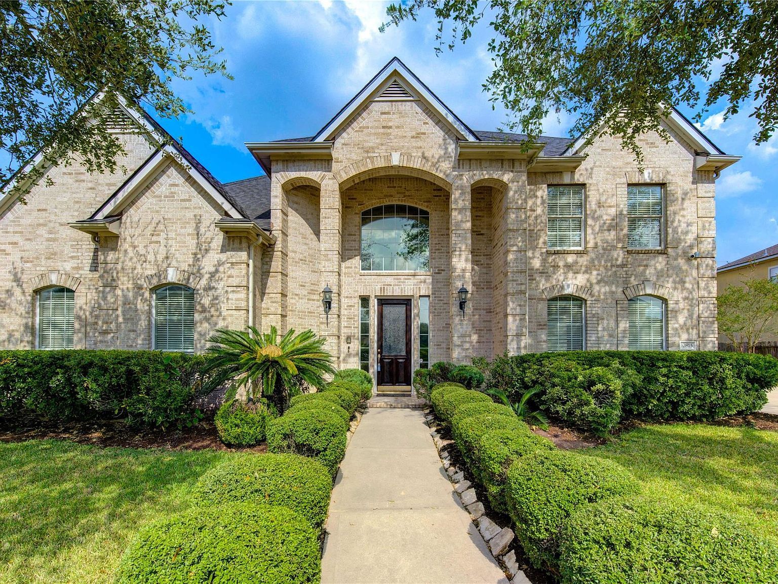10815 Ashland Bridge Ln Sugar Land, TX 77498 - Thumbnail 2