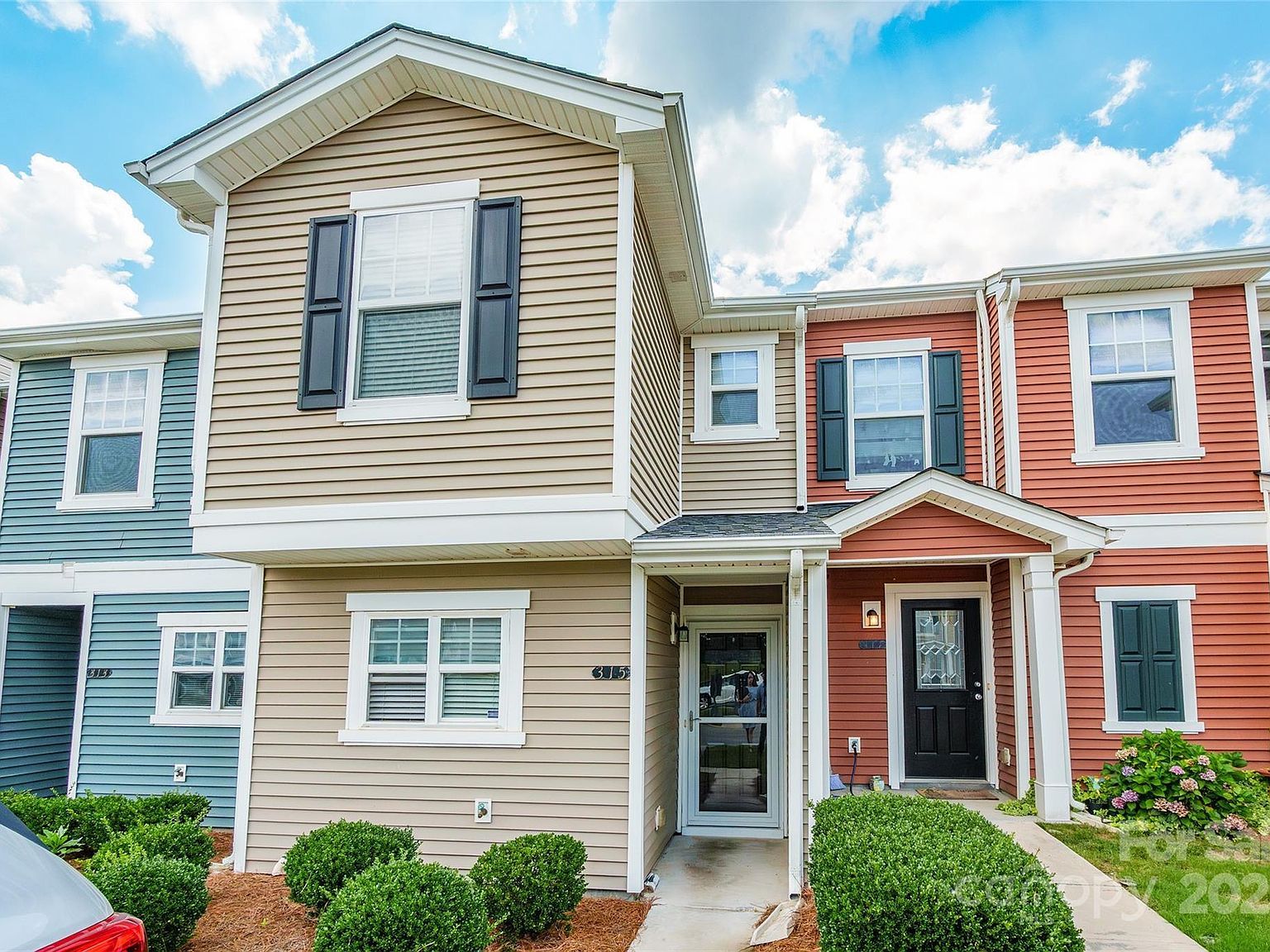 315 River Clay Rd Fort Mill, SC 29708 - Thumbnail 2