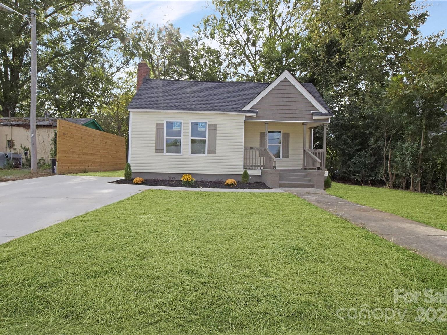 459 Green St Rock Hill, SC 29730 - Thumbnail 2