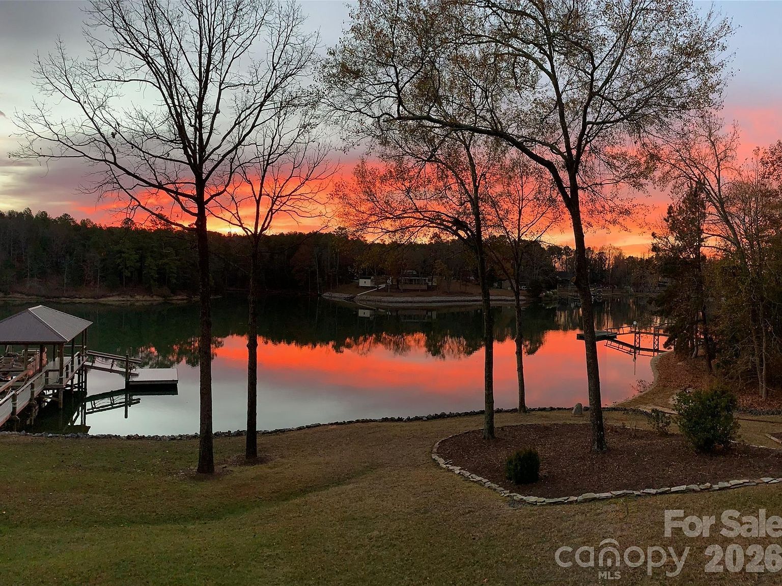 2240 Duck Cove Ln York, SC 29745 - Thumbnail 2