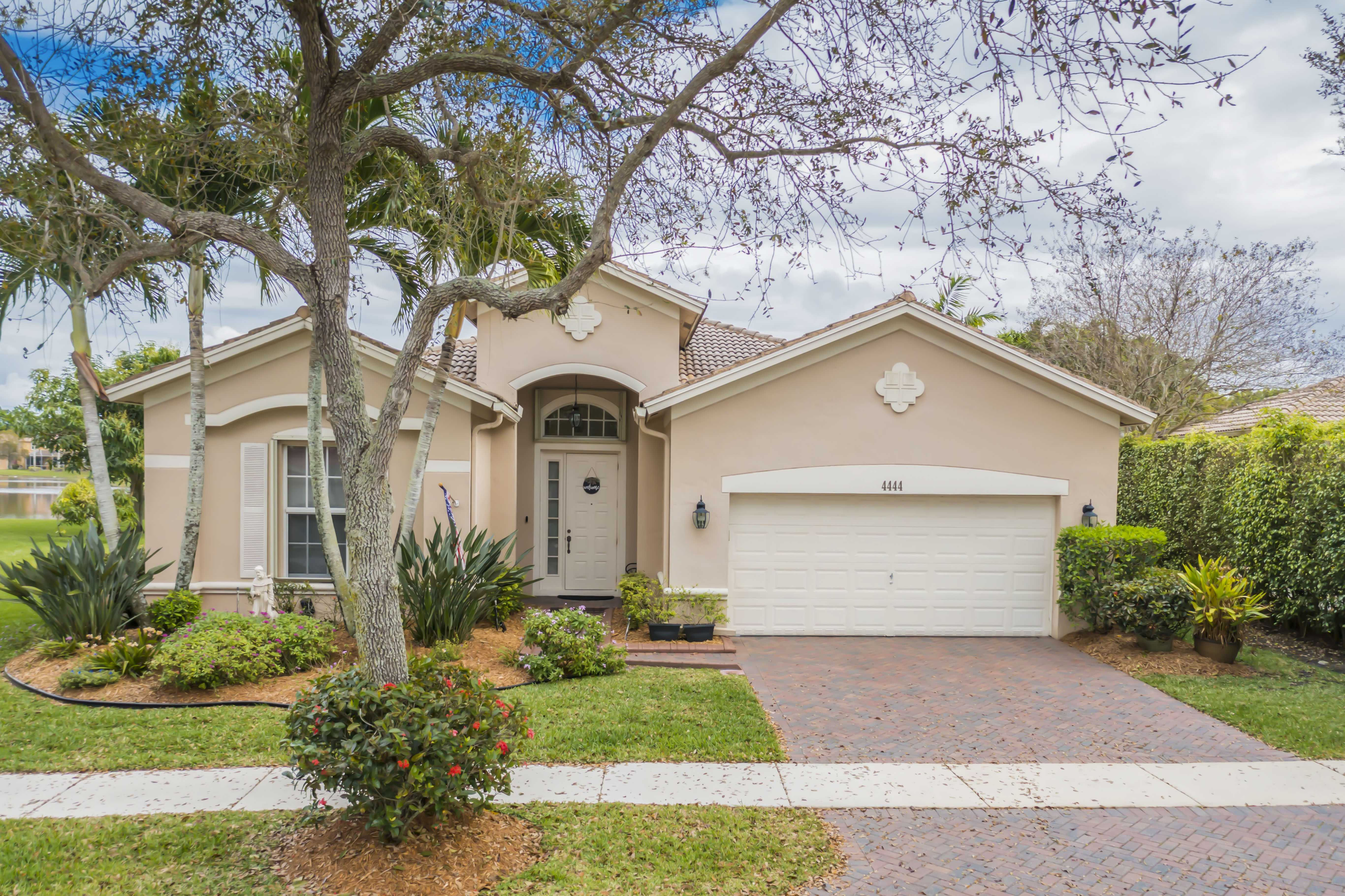 4444 E Whitewater Ave, Weston, FL 33332, USA - Thumbnail 2