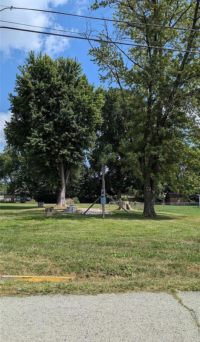 3828 B St Pontoon Beach, IL 62040  | Land/Lot