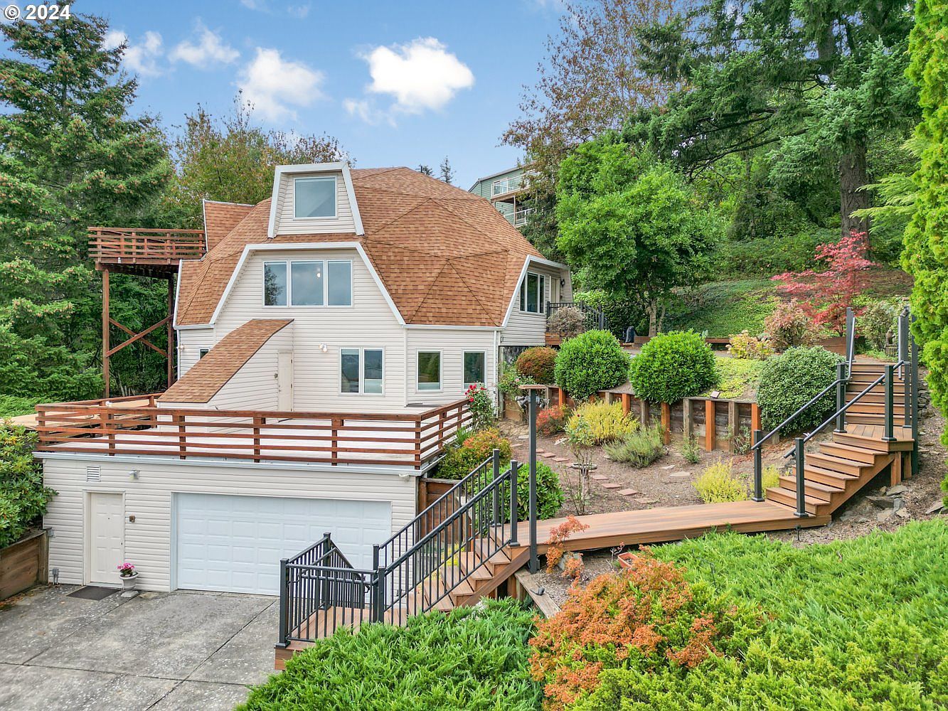 2626 NW 83rd Pl Portland, OR 97229 - Thumbnail 2