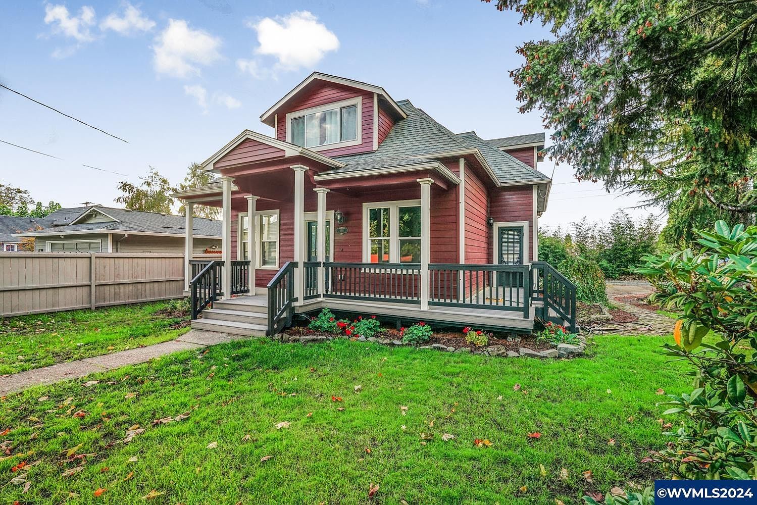 190 N Cleveland St Mount Angel, OR 97362 - Thumbnail 2