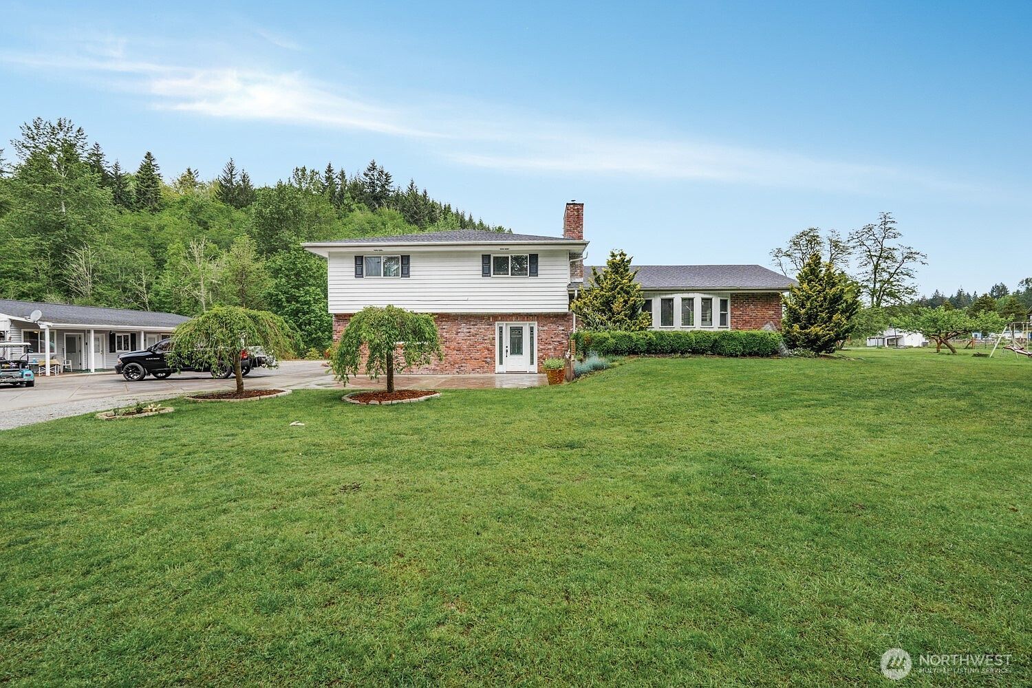 2917 Sawall Ave Winterhaven, WA 98531 - Thumbnail 2