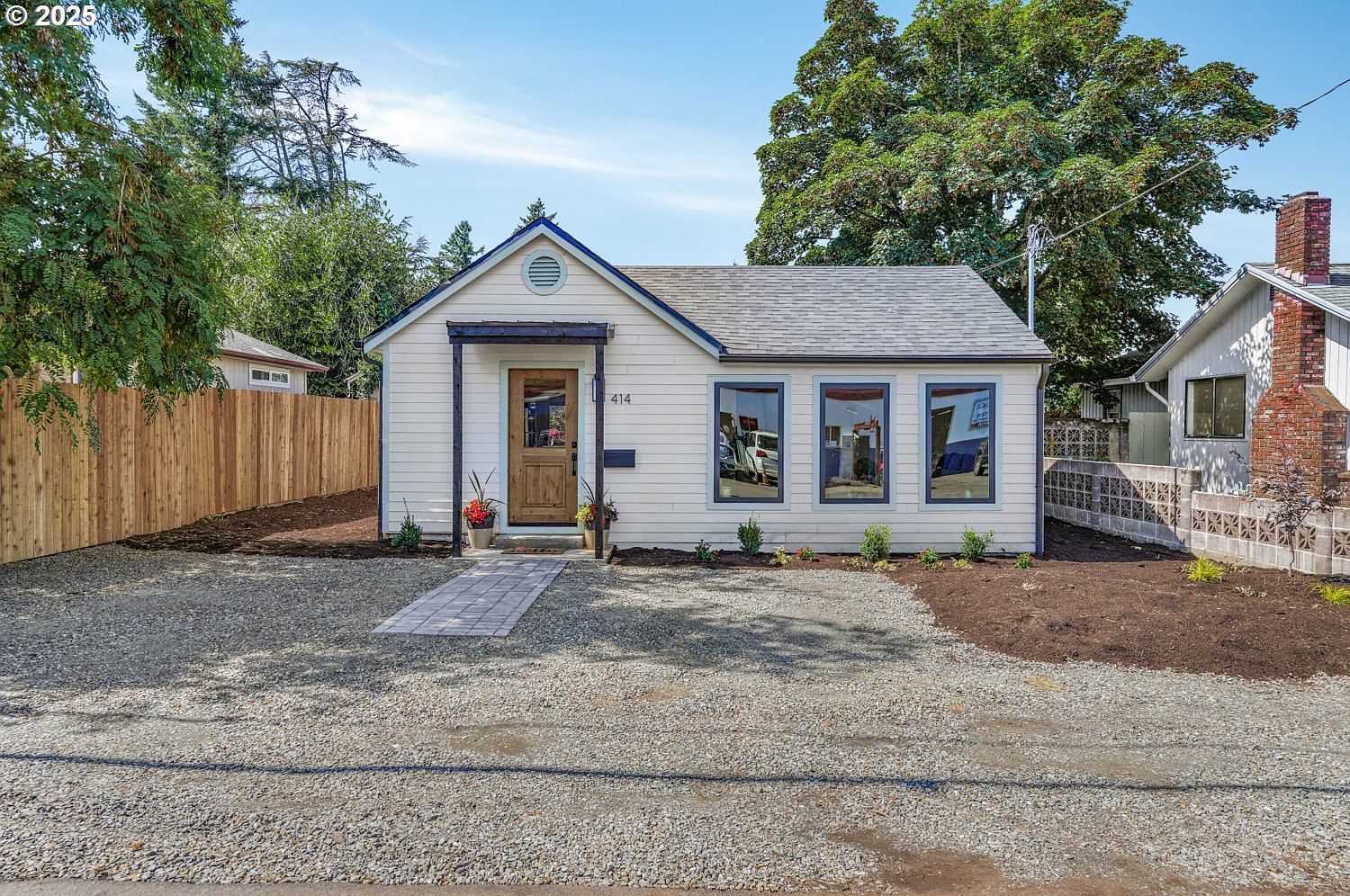 414 Pleasant Ave Oregon City, OR 97045 - Thumbnail 2