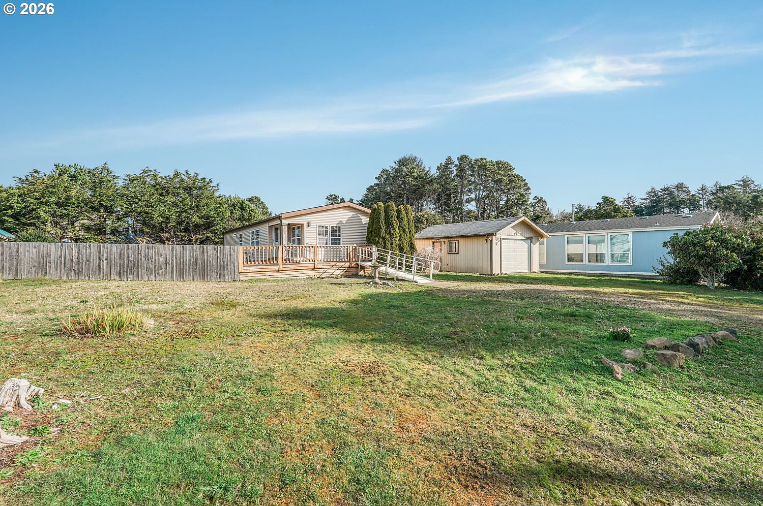 105 Breeze St Depoe Bay, OR 97341 - Thumbnail 2